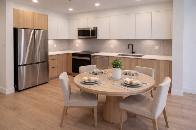 20769 Fraser Hwy in Langley, BC - Building Photo - Building Photo