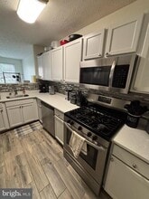 45569 Knockeyon Ln in California, MD - Building Photo - Building Photo