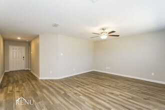 136 Holster Holw Rd in Newark, TX - Building Photo - Building Photo