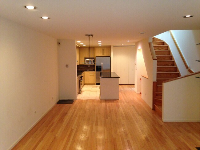 1810 N Fremont St, Unit 11 in Chicago, IL - Building Photo - Building Photo