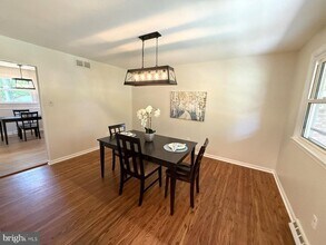 444 Suffolk Dr in Cherry Hill Township, NJ - Building Photo - Building Photo