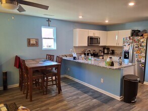 101 Kestrel Ct in Vine Grove, KY - Building Photo - Building Photo