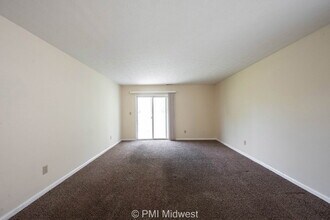 5834 Long Ridge Pl in Indianapolis, IN - Building Photo - Building Photo