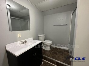 100 Gilbert Ave in Terre Haute, IN - Building Photo - Building Photo