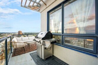 741 Ranchview Cir NW in Calgary, AB - Building Photo - Building Photo