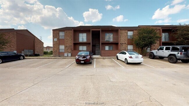 904 University Oaks Blvd, Unit 26 in College Station, TX - Building Photo - Building Photo