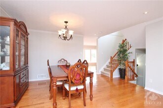 121 Ocala St in Ottawa, ON - Building Photo - Building Photo