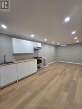 971 Ledbury Crescent in Mississauga, ON - Building Photo - Building Photo