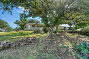 207 Mountain Top in Sunrise Beach Village, TX - Building Photo
