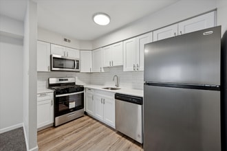 8529 Rising Sun Ave in Philadelphia, PA - Building Photo - Building Photo