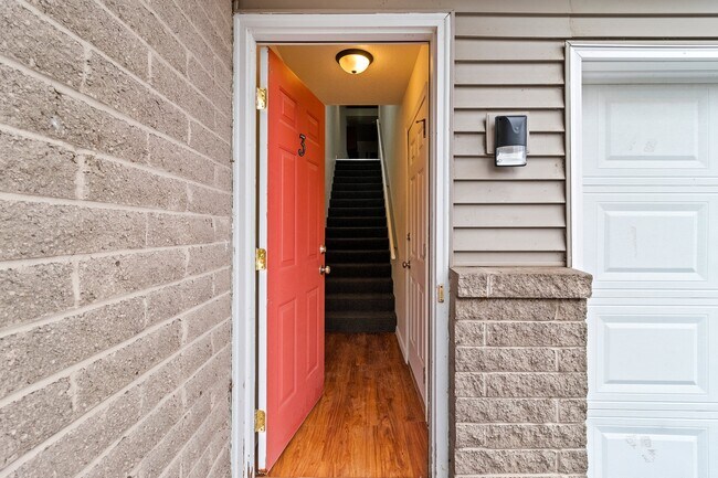 Sawgrass in Manitowoc, WI - Building Photo - Building Photo