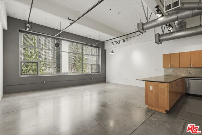 property at 1130 Flower St