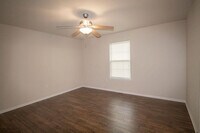 1923 Center St photo'