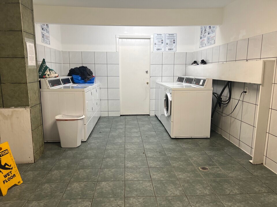 860 E Old Willow Rd, Unit #228 in Prospect Heights, IL - Building Photo