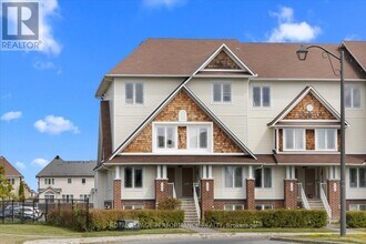 732 Lakeridge Dr in Ottawa, ON - Building Photo - Building Photo