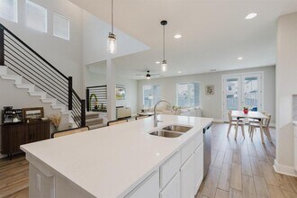 1104 Lickety Ln in Georgetown, TX - Building Photo - Building Photo