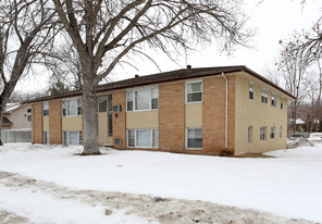 6417 Highway 65 NE Apartments