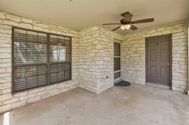 353 Fantail Loop in Lakeway, TX - Building Photo - Building Photo