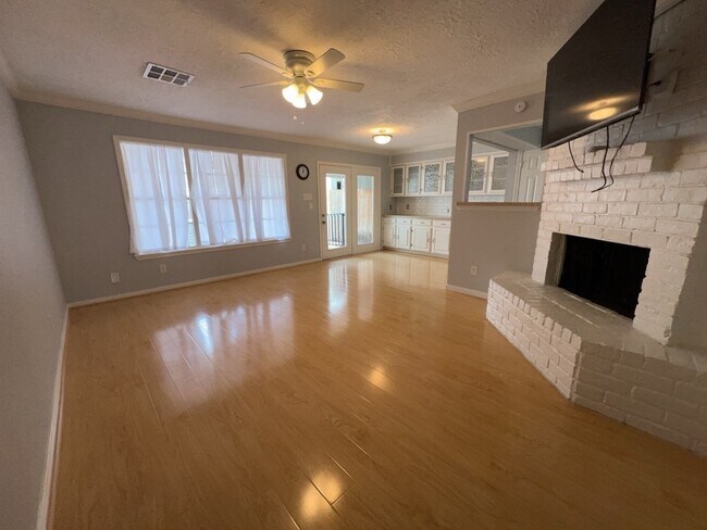 2972 Gessner Rd in Houston, TX - Building Photo - Building Photo