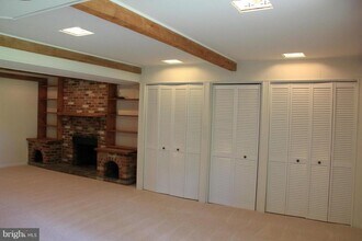 8319 Sharon Dr in Frederick, MD - Building Photo - Building Photo