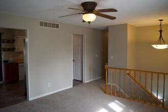 61 N Broadview Ct in Columbia, MO - Building Photo - Building Photo