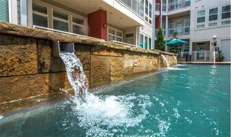 2612 Ross Ave in Dallas, TX - Building Photo