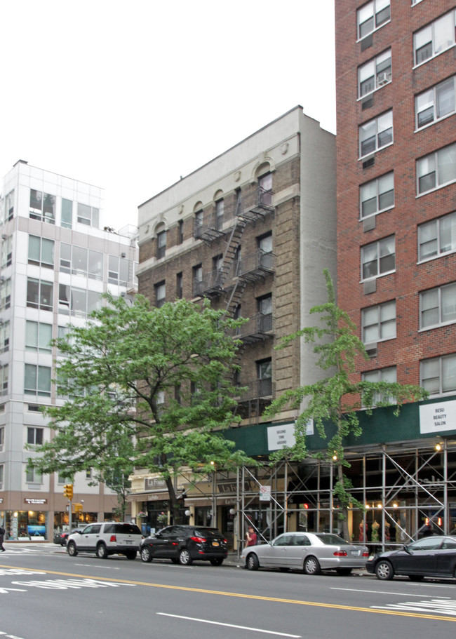 151 E 19th St in New York, NY - Building Photo - Building Photo