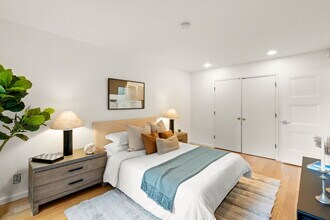 2855 Chelsea Dr in Oakland, CA - Foto de edificio - Building Photo
