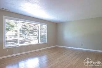 1417 NW 98th Cir in Vancouver, WA - Building Photo - Building Photo