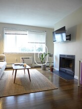 33 Evergreen St in Boston, MA - Building Photo - Building Photo