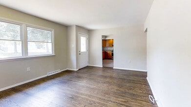 418 Lake Ave in Gloucester Township, NJ - Building Photo - Building Photo