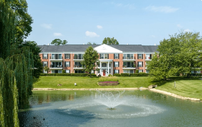 Versailles on the Lakes Oakbrook*