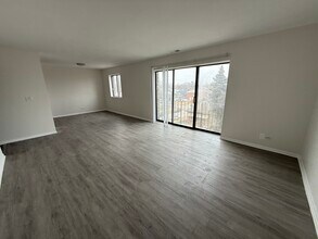 2300 N Harlem Ave in Elmwood Park, IL - Building Photo - Building Photo