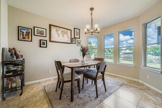 1103 Chickory Ct in Leander, TX - Foto de edificio - Building Photo