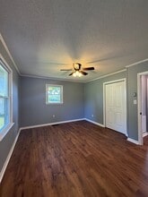 21209 Trojan Dr in Bristol, VA - Building Photo - Building Photo