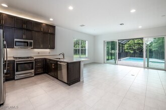 11417 Jacaranda Dr in Naples, FL - Building Photo - Building Photo