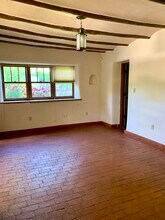 112 Elena St in Santa Fe, NM - Foto de edificio - Building Photo
