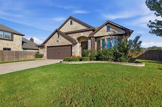 310 Marigold Ct in Glenn Heights, TX - Building Photo - Building Photo