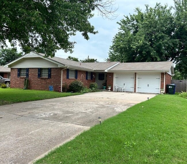 property at 1734 Vine St