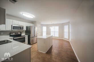 1115 Warwick Pl in Southaven, MS - Building Photo - Building Photo