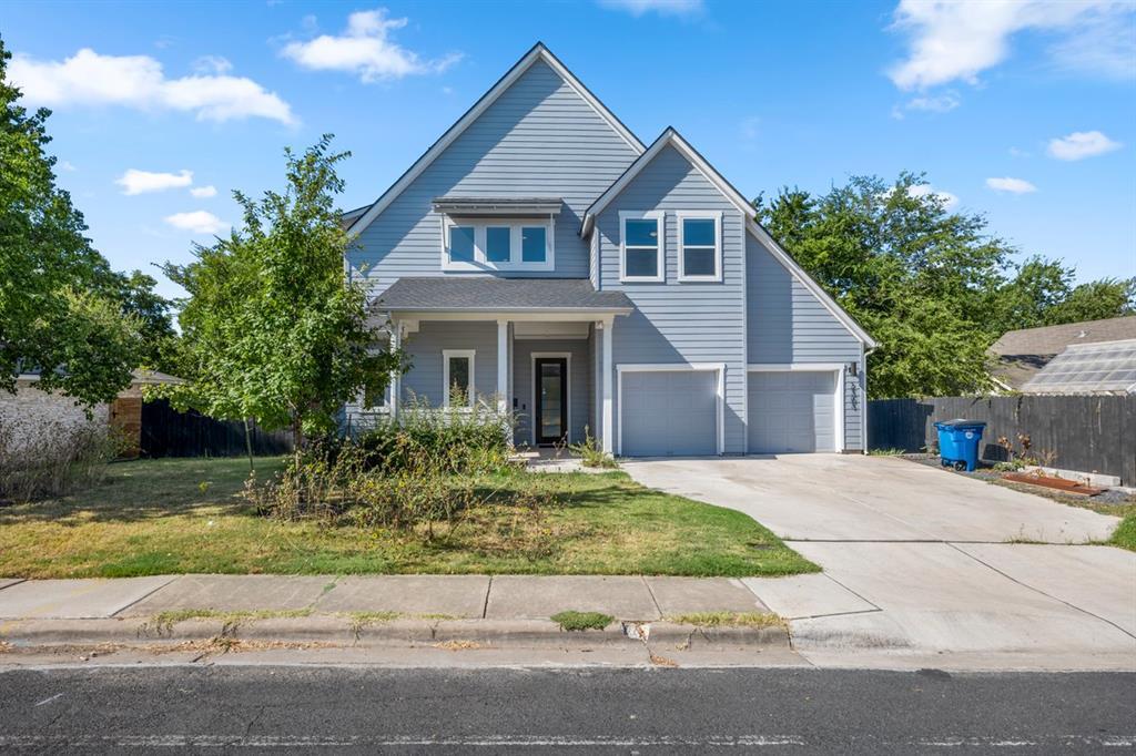 2303 Rogge Ln in Austin, TX - Building Photo