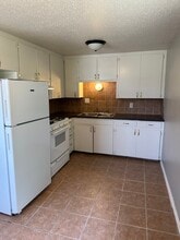 313 N 4th St, Unit 4 in Noble, OK - Building Photo - Building Photo