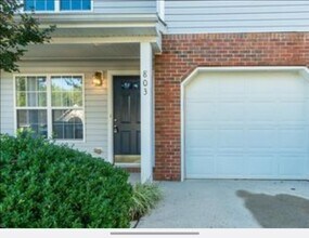803 Creek Crossing Trail in Whitsett, NC - Building Photo - Building Photo