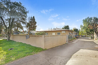 9333 Lomita Dr in Rancho Cucamonga, CA - Building Photo - Building Photo