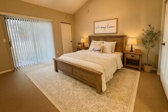 440 Autumn Ridge Cir in Colorado Springs, CO - Building Photo - Building Photo
