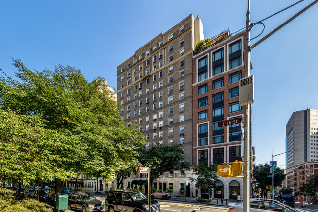 17 E 96th St in New York, NY - Building Photo - Building Photo