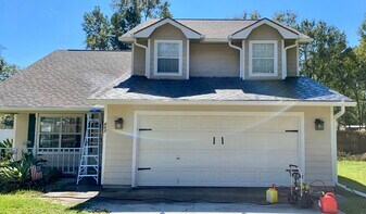 407 Royal Pines Way in Kingsland, GA - Building Photo