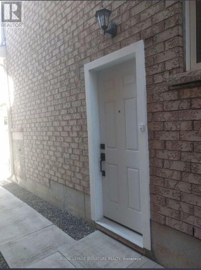 1264 Sim Pl in Milton, ON - Building Photo - Building Photo