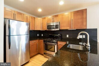302 K St SE in Washington, DC - Foto de edificio - Building Photo