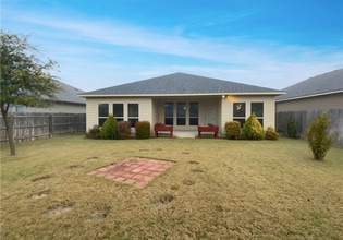 811 Cross Dr. in Temple, TX - Building Photo - Building Photo